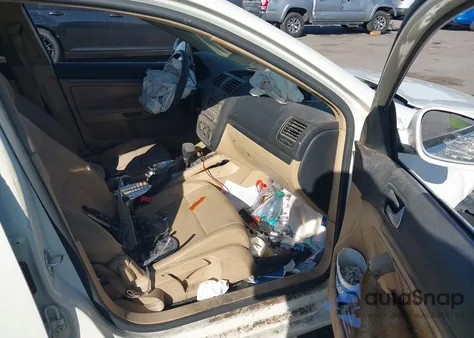 2008 Volkswagen Jetta Se/Sel from USA, damaged, VIN 3VWRM71K68M037290